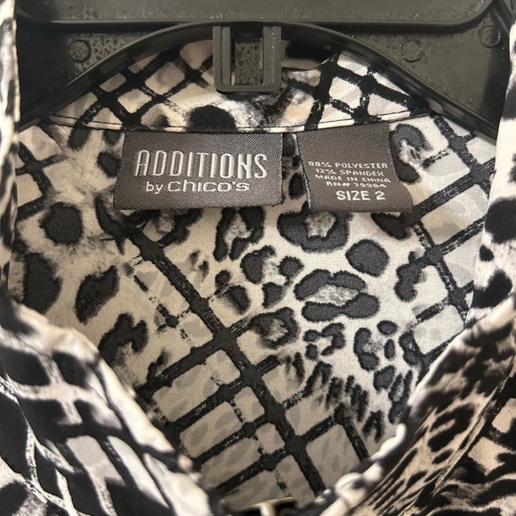 Chico's Black and White Boxy Shirt - Picture 2 of 6